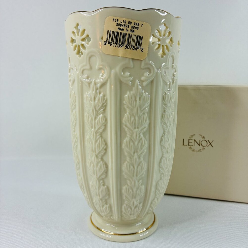 Lenox Fleur de Lis Collection Embossed Pierced Flower Vase Ivory Gold USA 7.5" - Picture 3 of 16